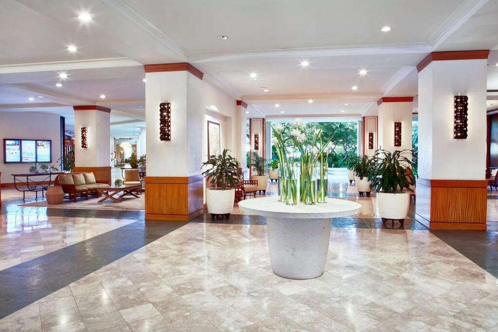 هونولولو Ilikai Hotel Condo With Kitchen And Ocean View المظهر الخارجي الصورة